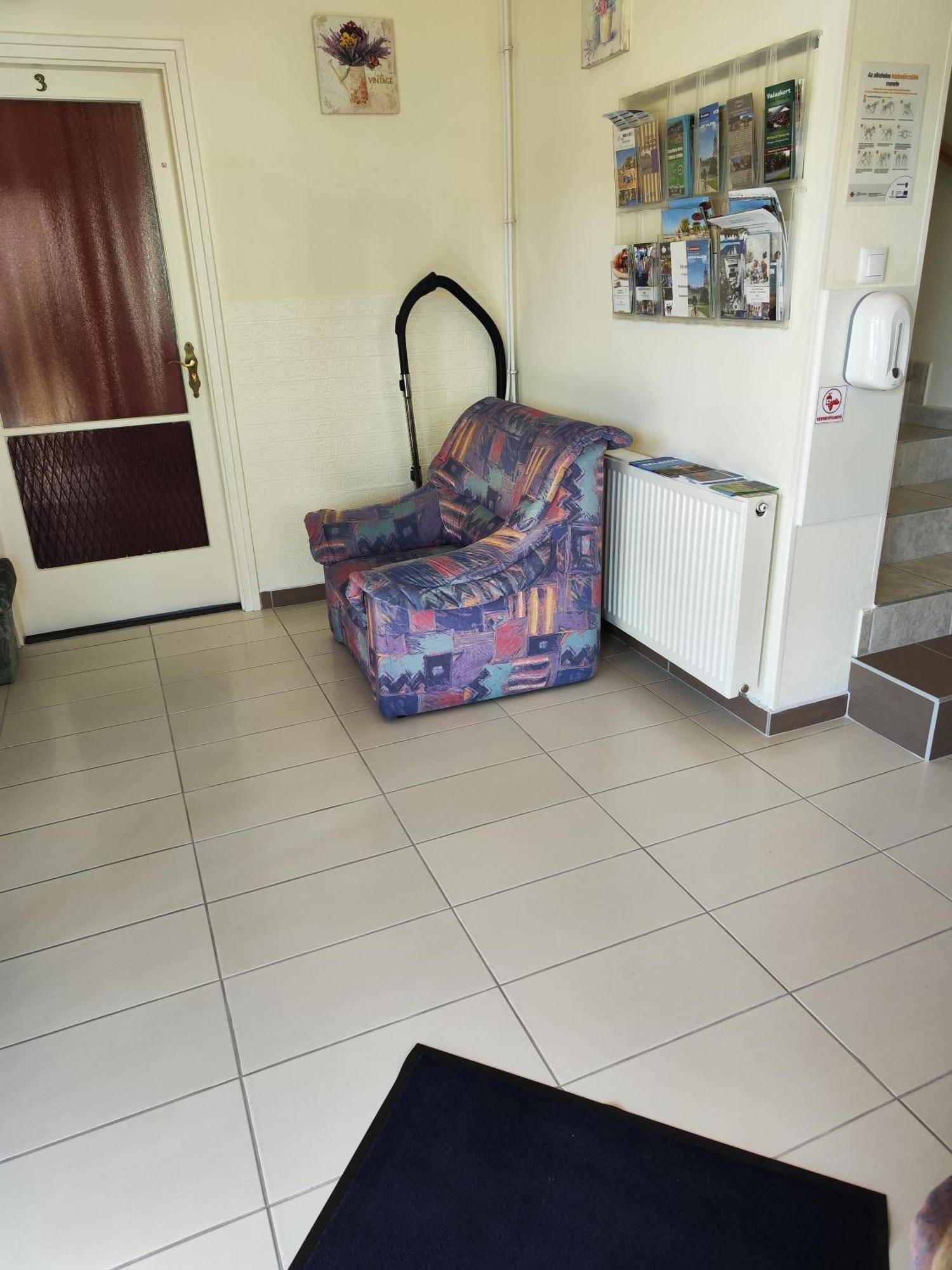 Havasi Vendeghaz Apartment Gyenesdias Bagian luar foto