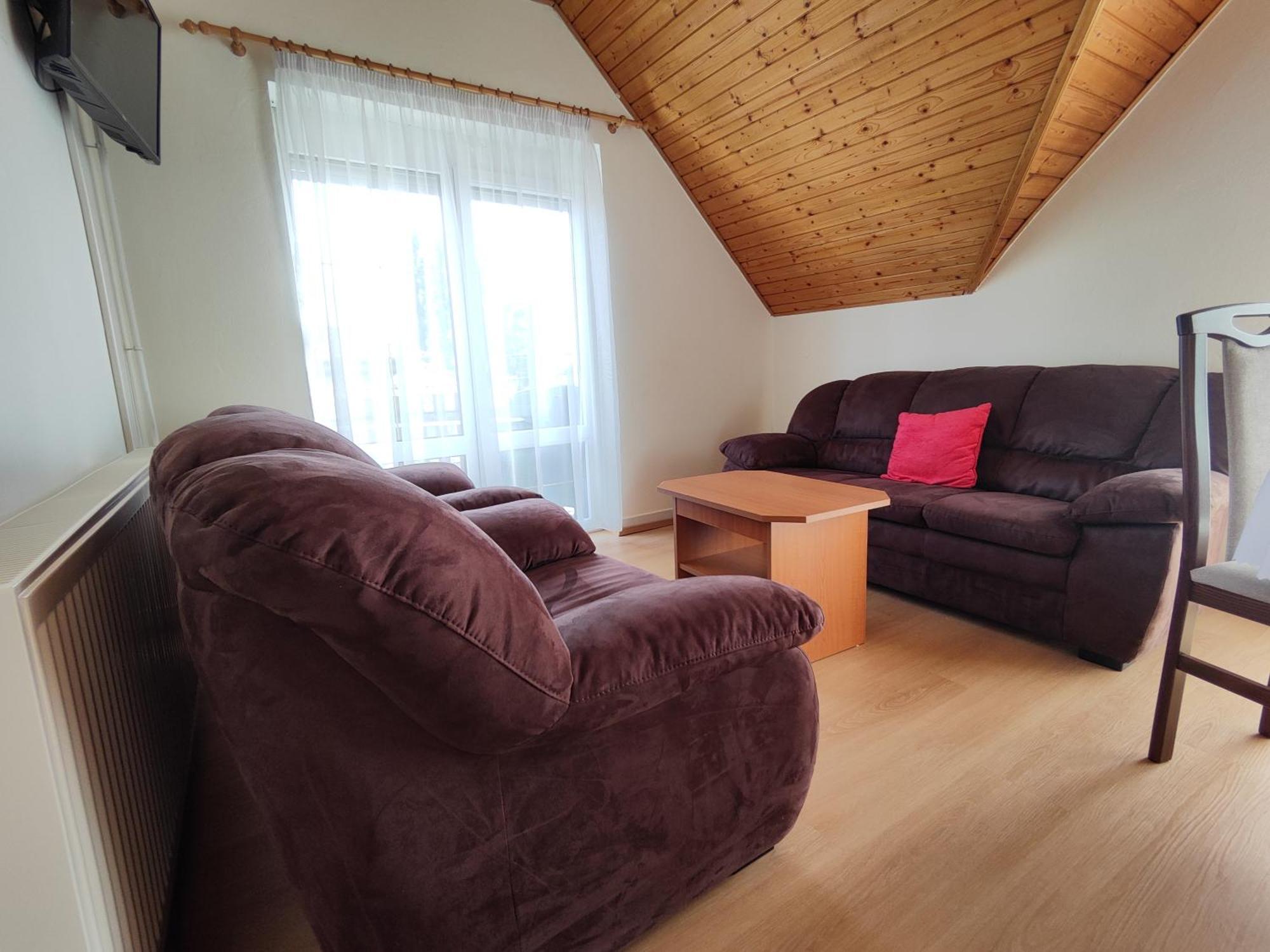 Havasi Vendeghaz Apartment Gyenesdias Bagian luar foto