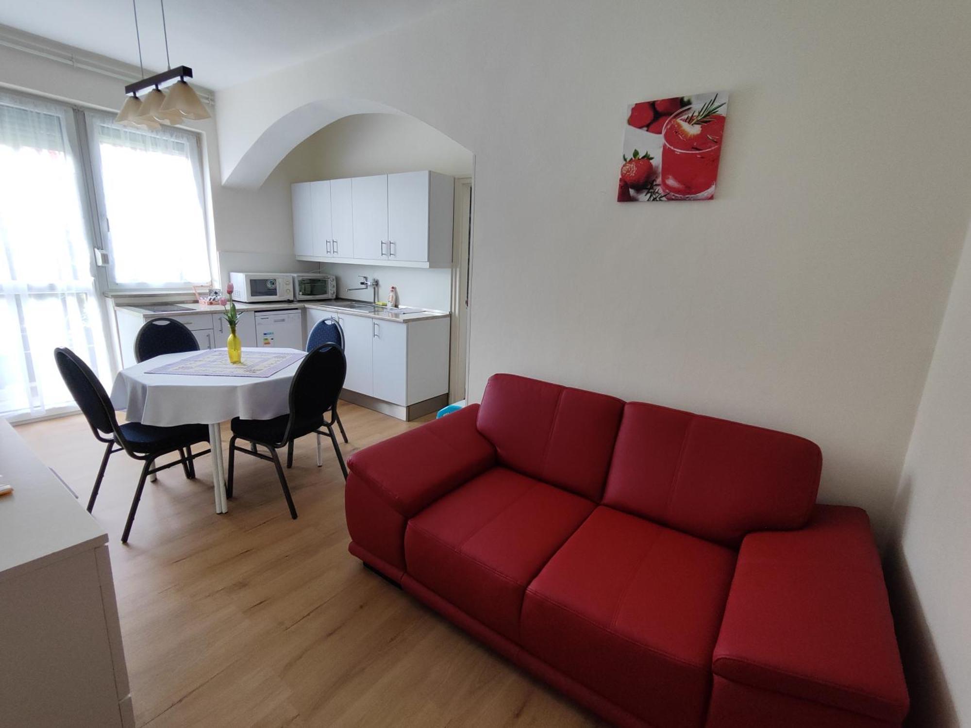 Havasi Vendeghaz Apartment Gyenesdias Bagian luar foto